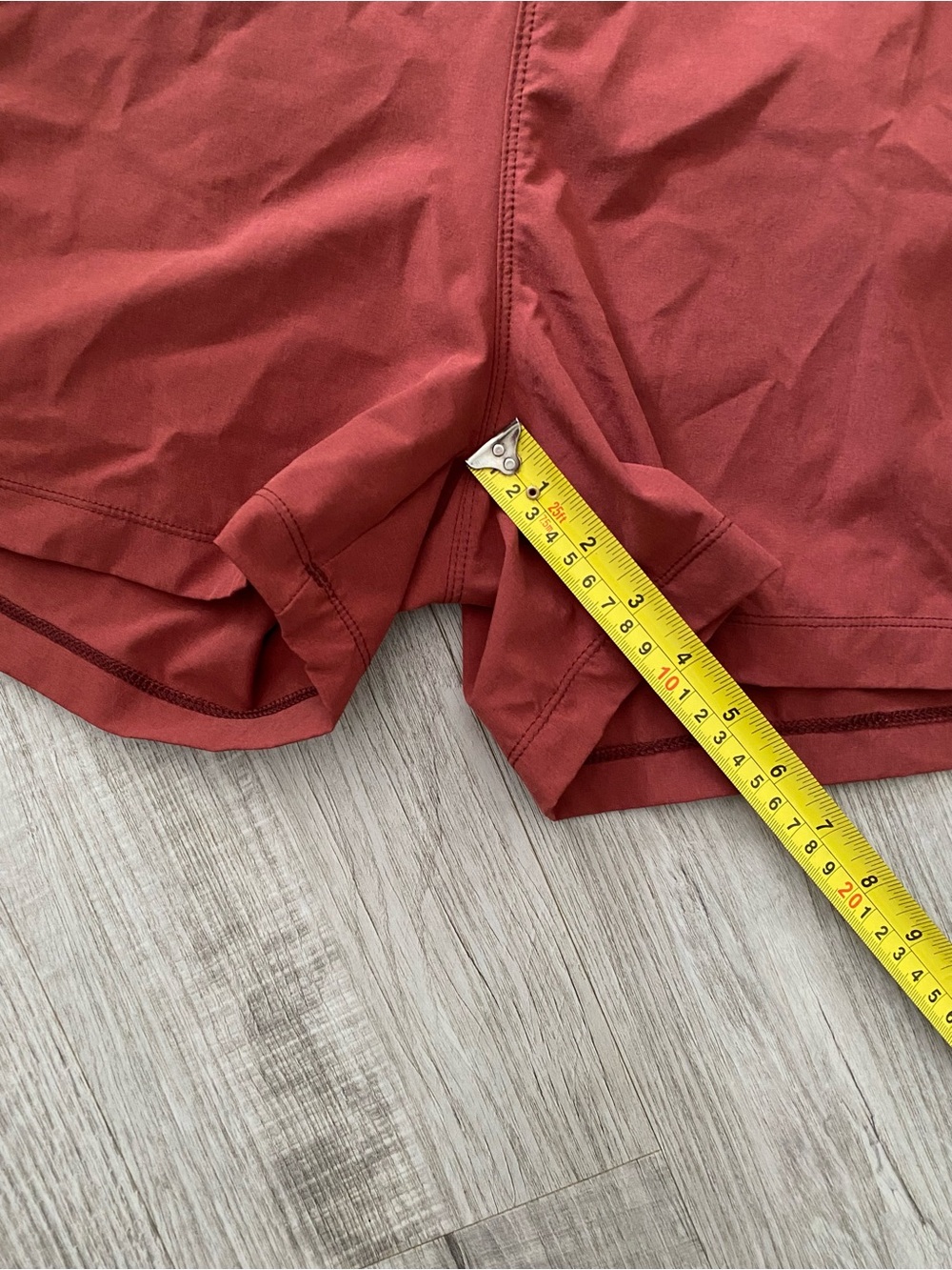 KUHL FREEFLEX Shorts Red 4-Inch Inseam Hiking Walking Gorpcore Travel - Sz L - Picture 7 of 8
